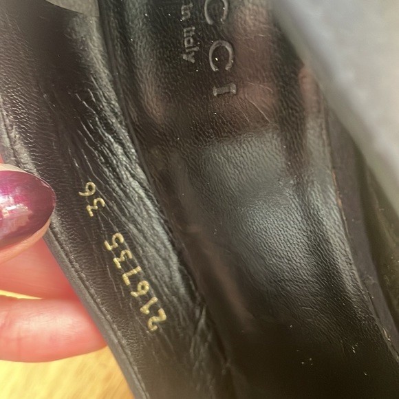 Authentic Gucci  size 6 - Picture 11 of 17